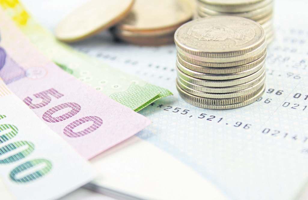 Policy options for an overvalued baht