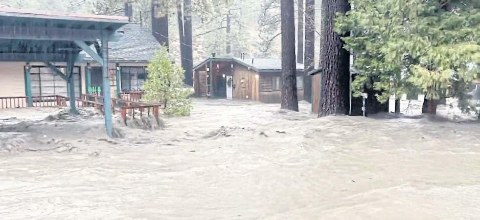 Xmas storms soak Southern California