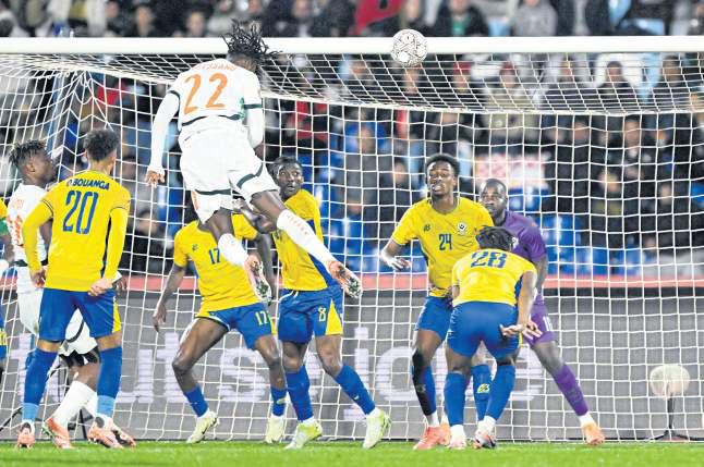 Ivory Coast finish ahead of Cameroon