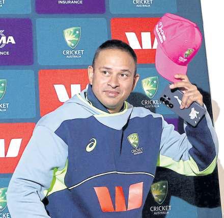Curtain call nears for Khawaja