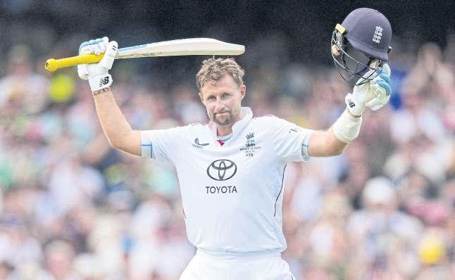 Head hits back after Root's majestic 160