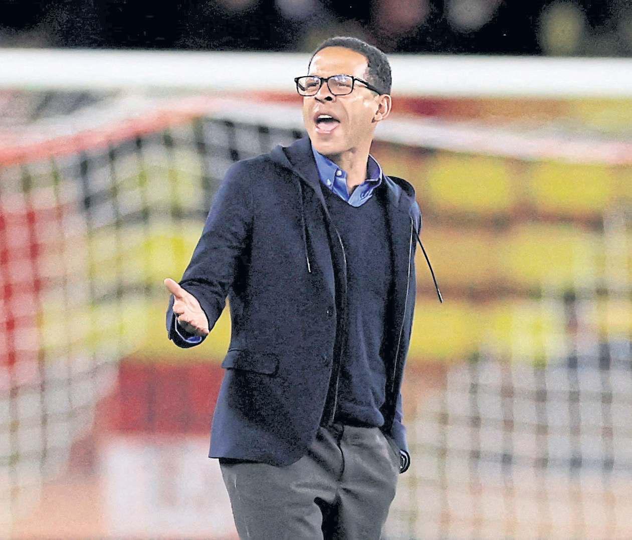 Rosenior confirmed as the new Chelsea boss