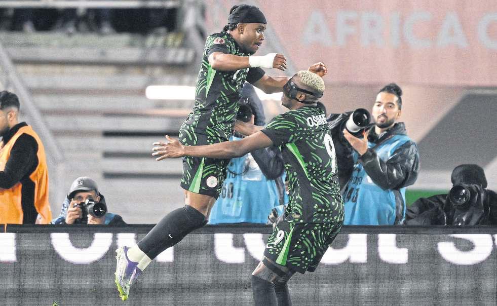 Nigeria stars at odds as Algeria clash looms