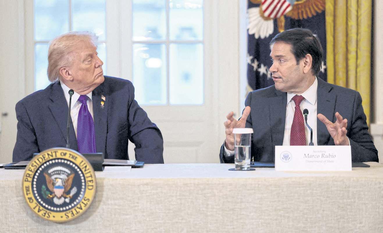 President vows to cut off Cuba's oil supply
