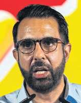 Opposition leader faces growing calls to quit post