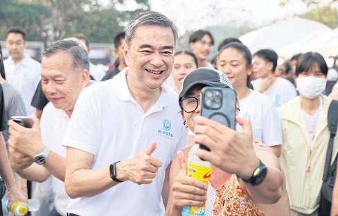 Diplomacy key to fixing border woes: Abhisit