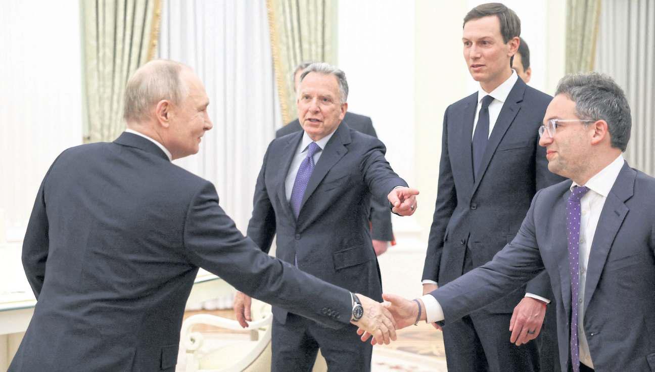 Russia demands Ukraine's Donbas
