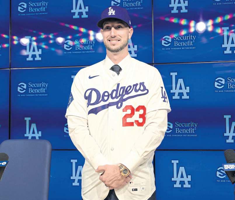 Dodgers’ payroll stuns MLB