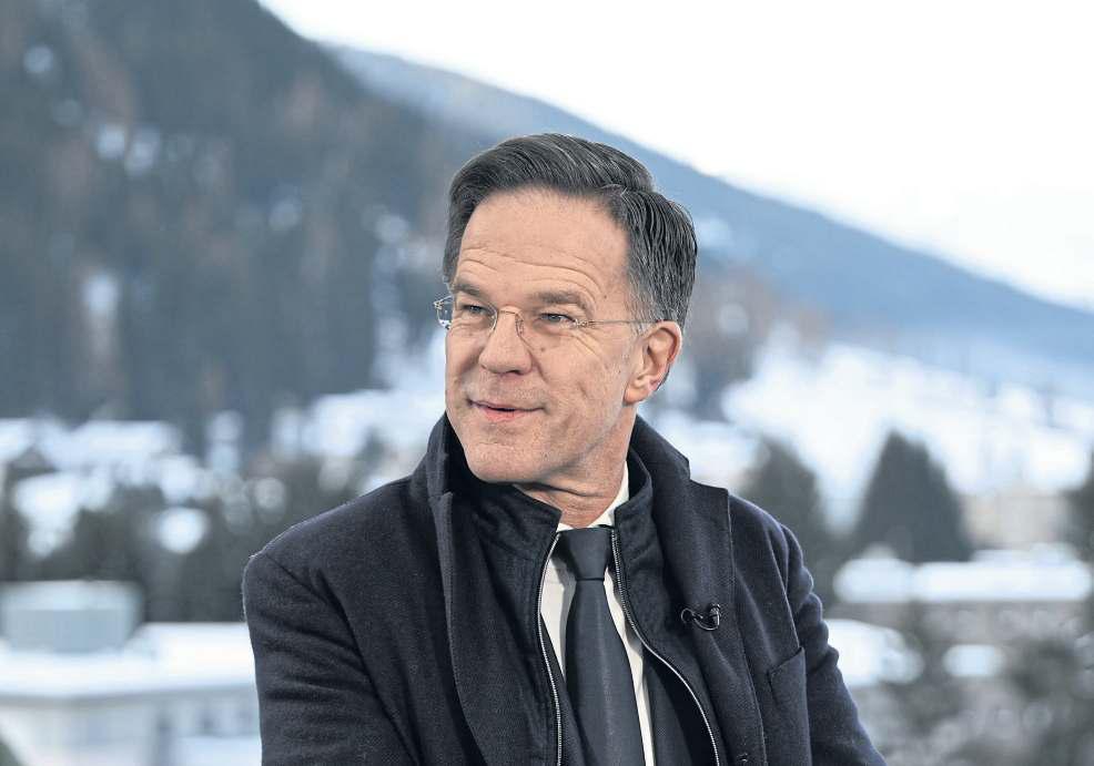 'Trump whisperer' Rutte helps ease Nato crisis