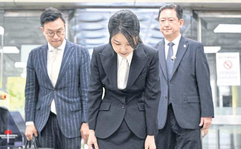 S Korea's ex-first lady jailed for corruption