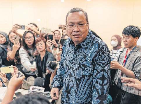 Indonesian stock market CEO resigns after rout