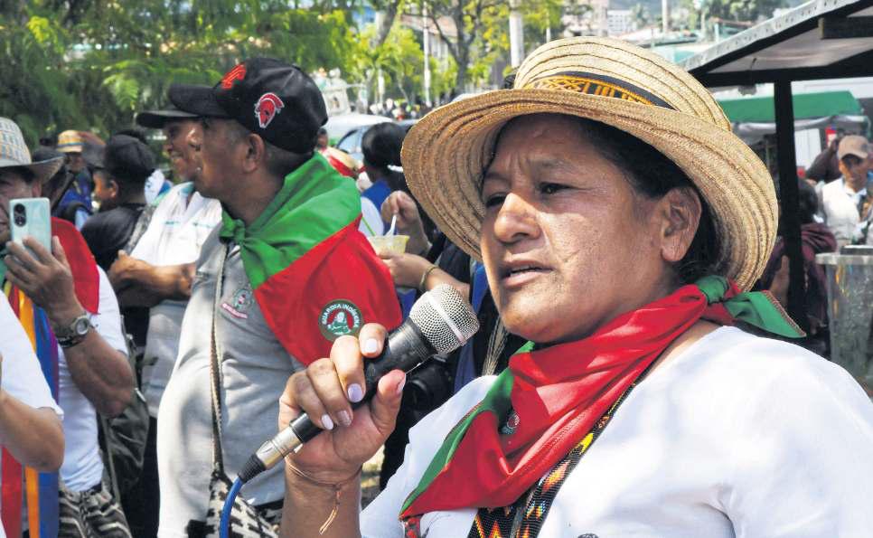 Tension rises in Colombia as vote looms