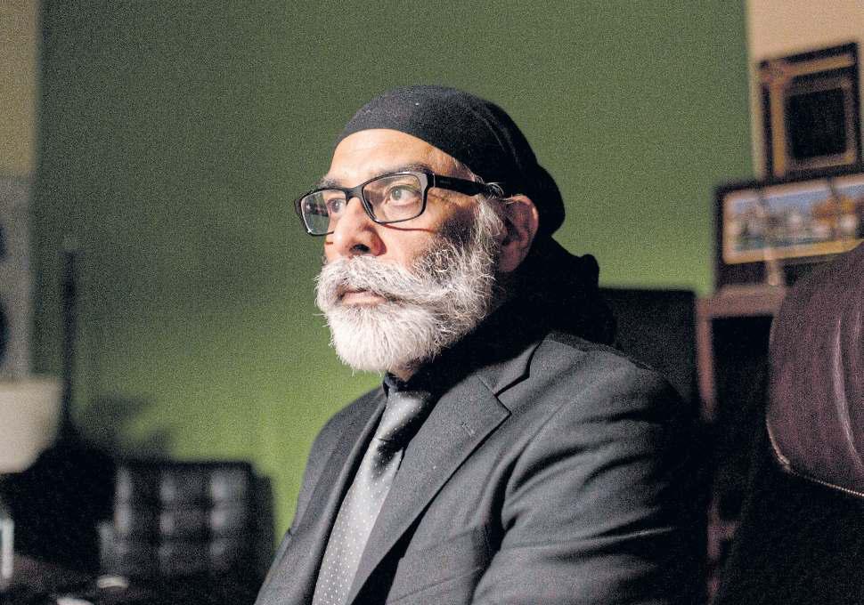 Man pleads guilty in plot to kill activist