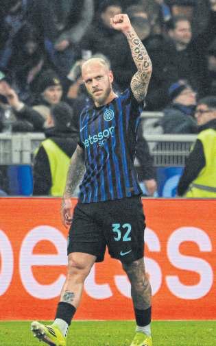 Inter back in groove after UCL mauling