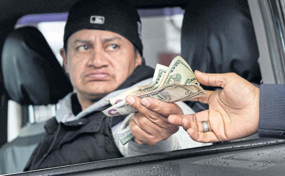 Trump downplays rising petrol prices