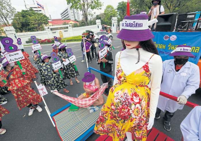 Women can lead push for growth