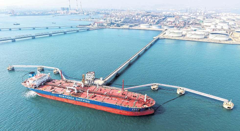 China stockpiled more oil before war broke out in Iran