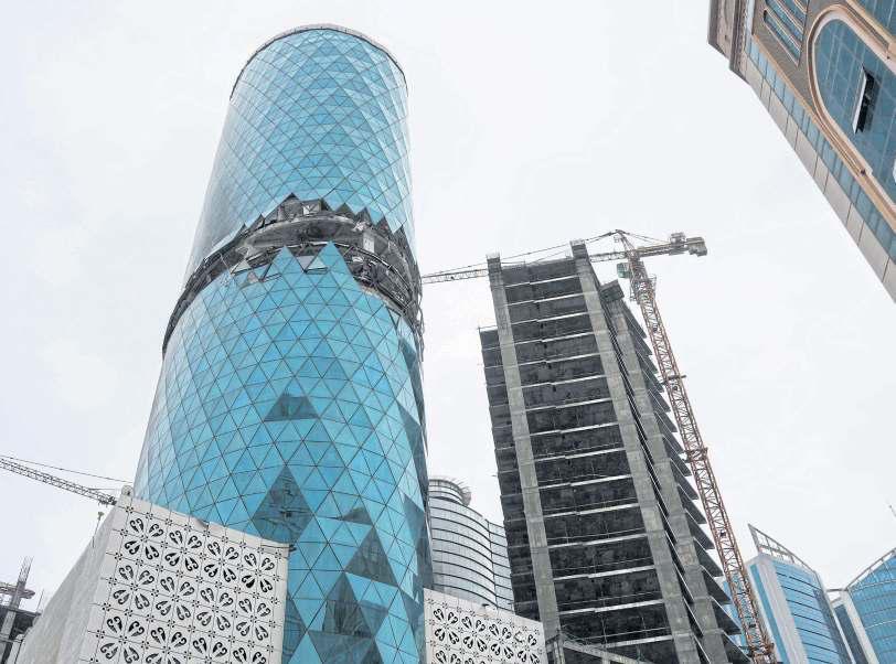 Gulf states report fresh air strikes