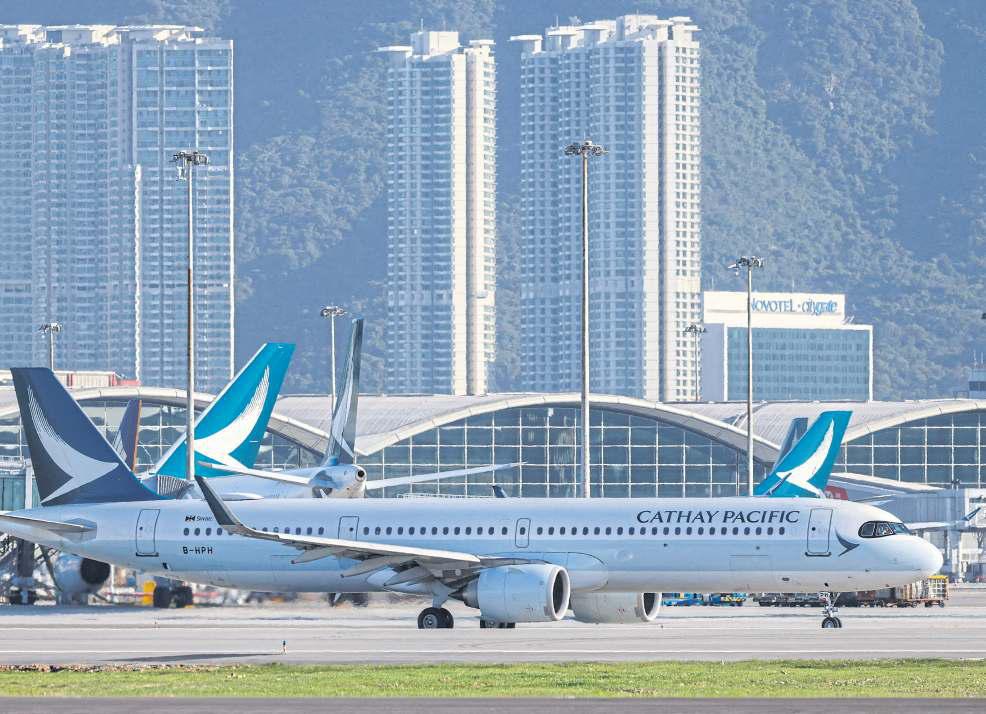 Airlines' fuel price strategies falling short