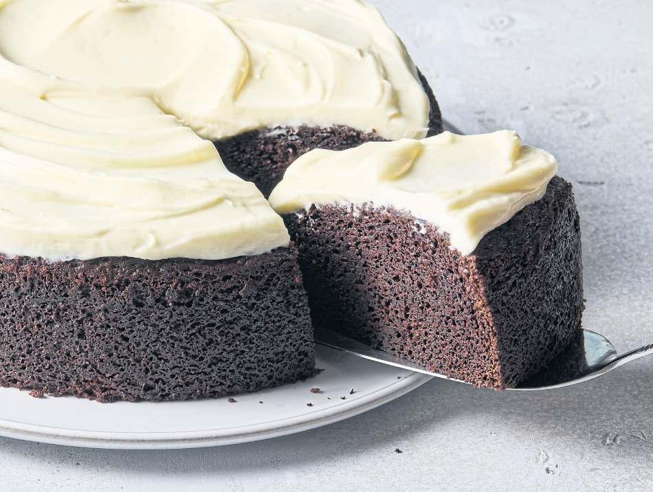 PERFECT FOR ST PATRICK'S – CHOCOLATE GUINNESS CAKE