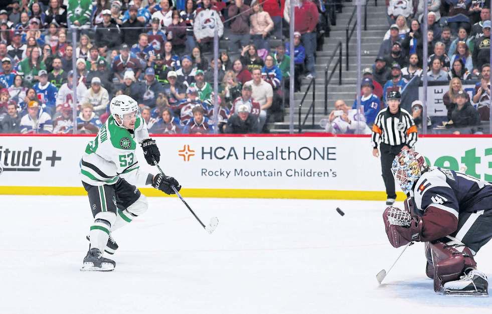 Stars earn shootout victory over Avs