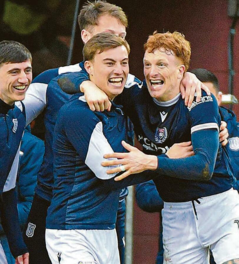 DEE-LIGHT FOR DOC'S BATTLERS