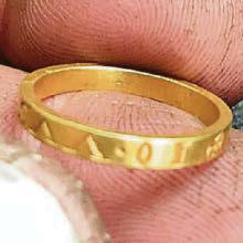 £8k gold ring is an 'I love you' from medieval suitor