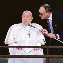 Joy as the Pope leaves hospital