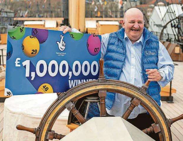 Oh buoy! Sea £lm treasure