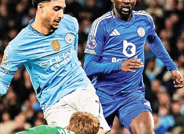 PEP'S MEN BOOSTED BY HERMANSEN'S HOWLER