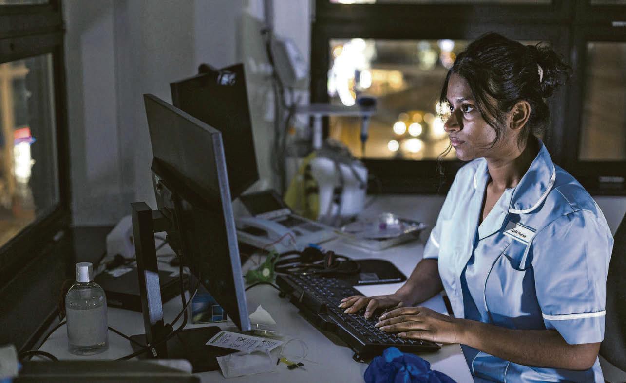 Shift work heart risk 'is due to eating at night'