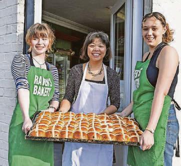 Baker's dozens show up for hot cross bun