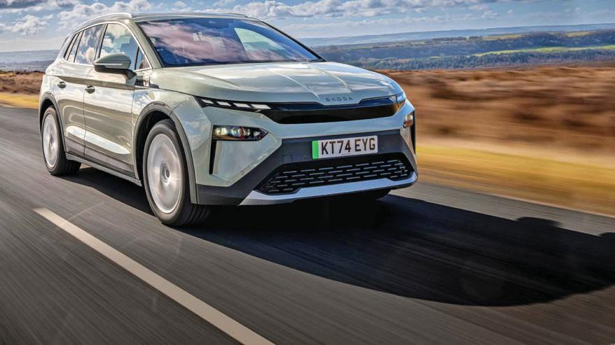 PRICE ROQS BUT SPACE CRAMPS YOUR STYLE