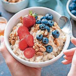 BREAKFAST LIKE A KING TO KEEP CARB CRAVINGS AT BAY
