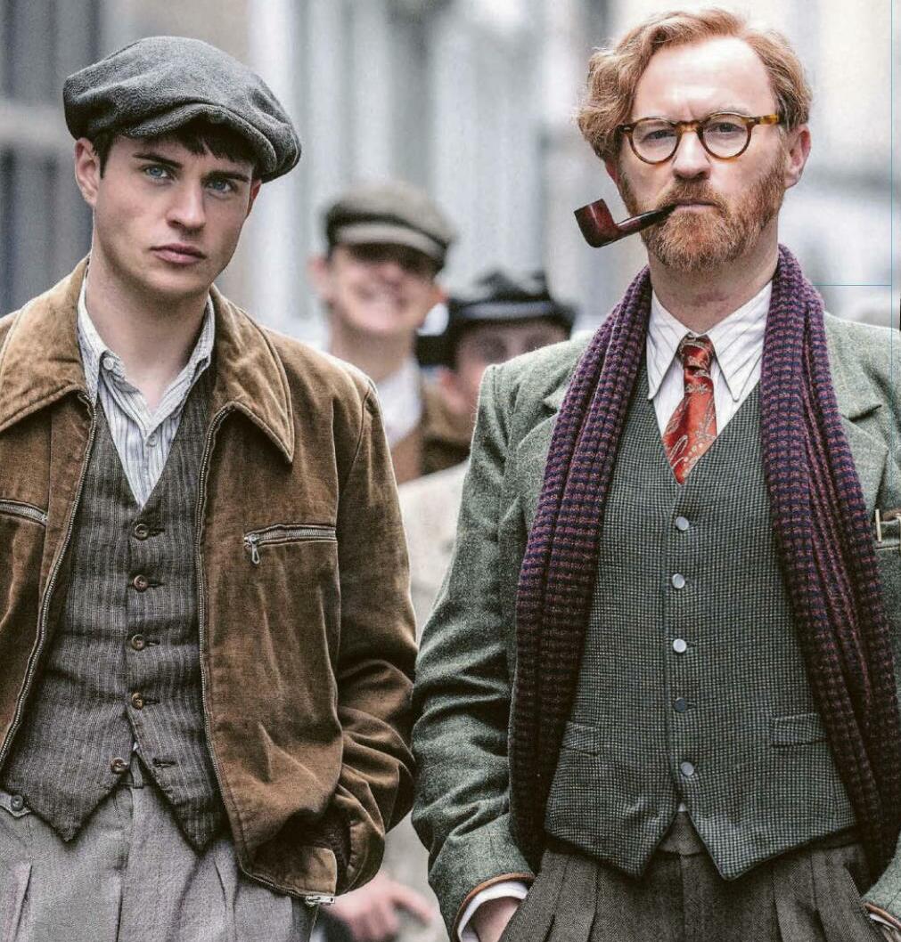 I'm not that Bookish... but acting with Mark Gatiss has inspired a little reading