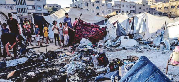 Israelis strike tents housing Gazans left homeless by war