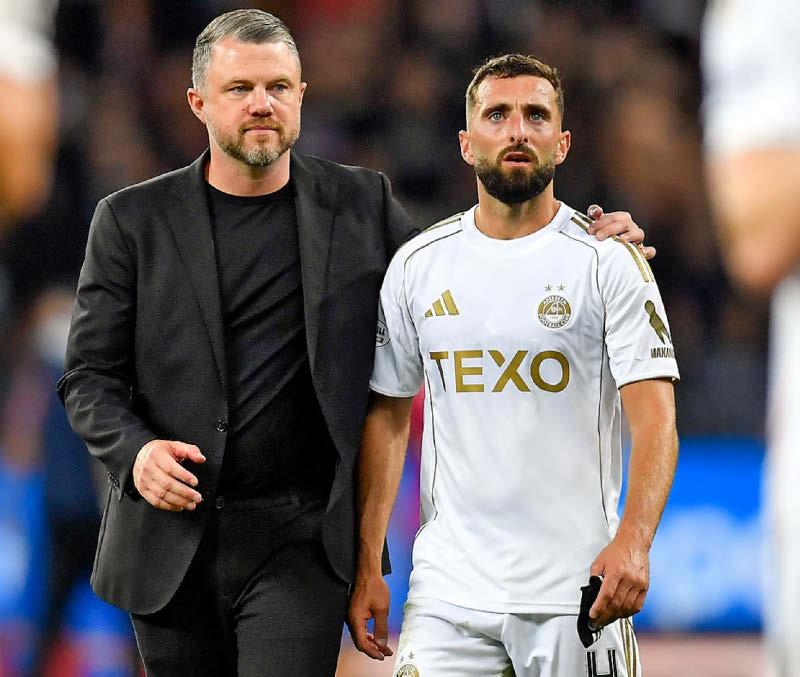 Calming the storm is Thelin's tour de force