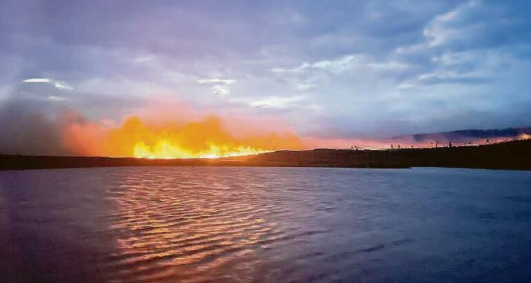 Ross berates Nats 'secret summit' on wildfires