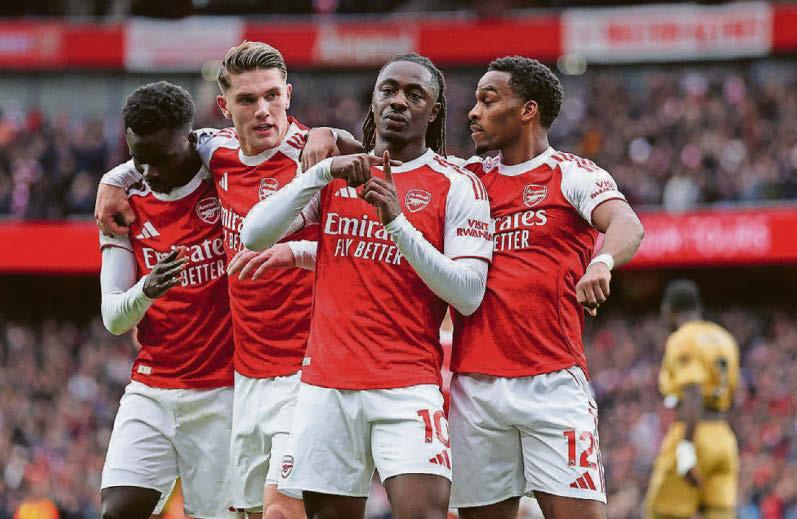 EZE DOES IT AS GUNNERS GO ON A ROLL