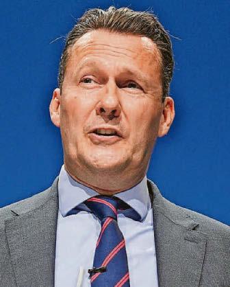 Swinney blasted for bragging about Africa jaunt