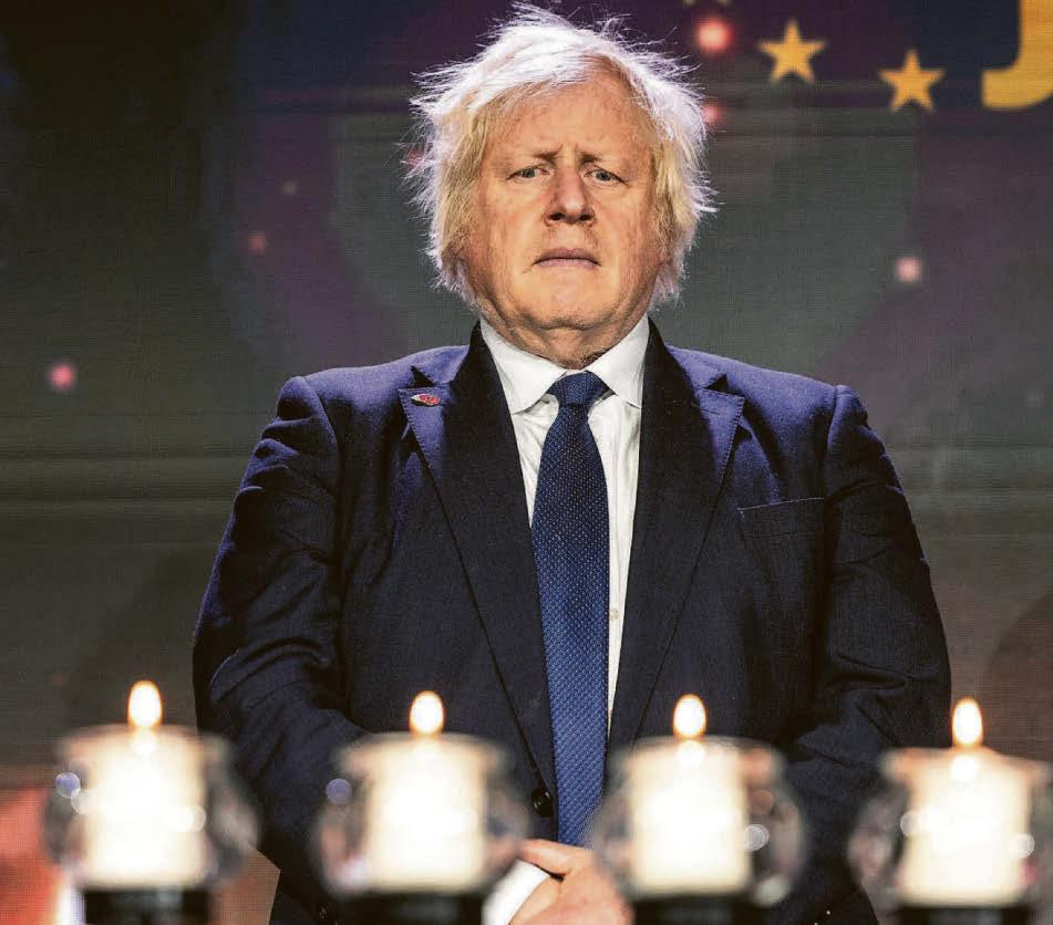 Boris in Auschwitz tribute to UK synagogue victims