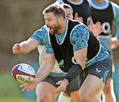 Daly dose of wing play as Borthwick rings the changes