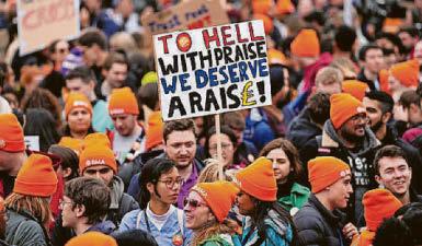 UNIONS ISSUE WARNING OVER DOC STRIKES