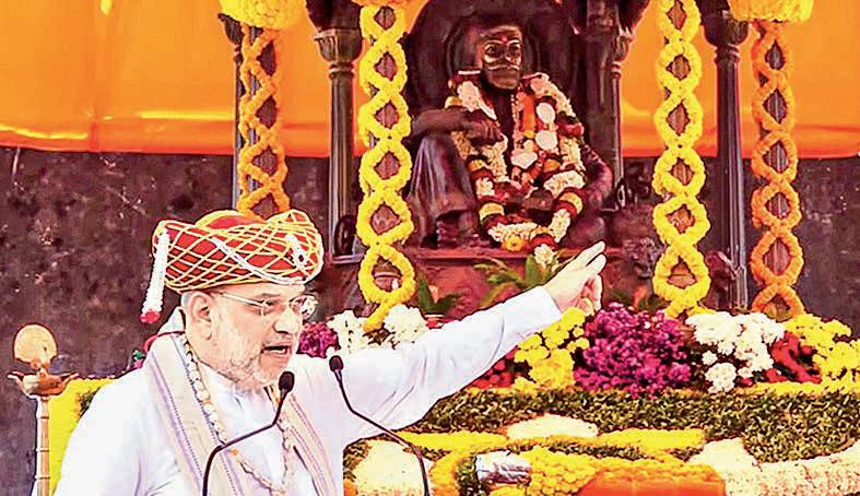 Aurangzeb, who fought Marathas in Maha was buried in its soil: Shah
