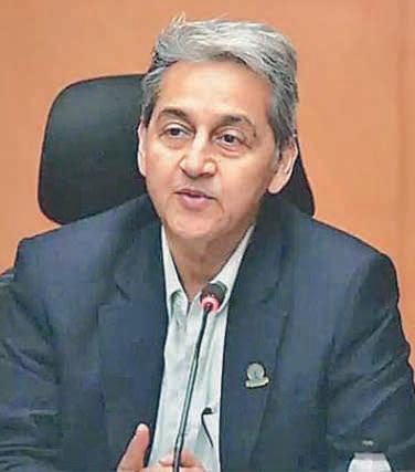 Pant reviews devp work in Sawai Madhopur, visits Ranthambore
