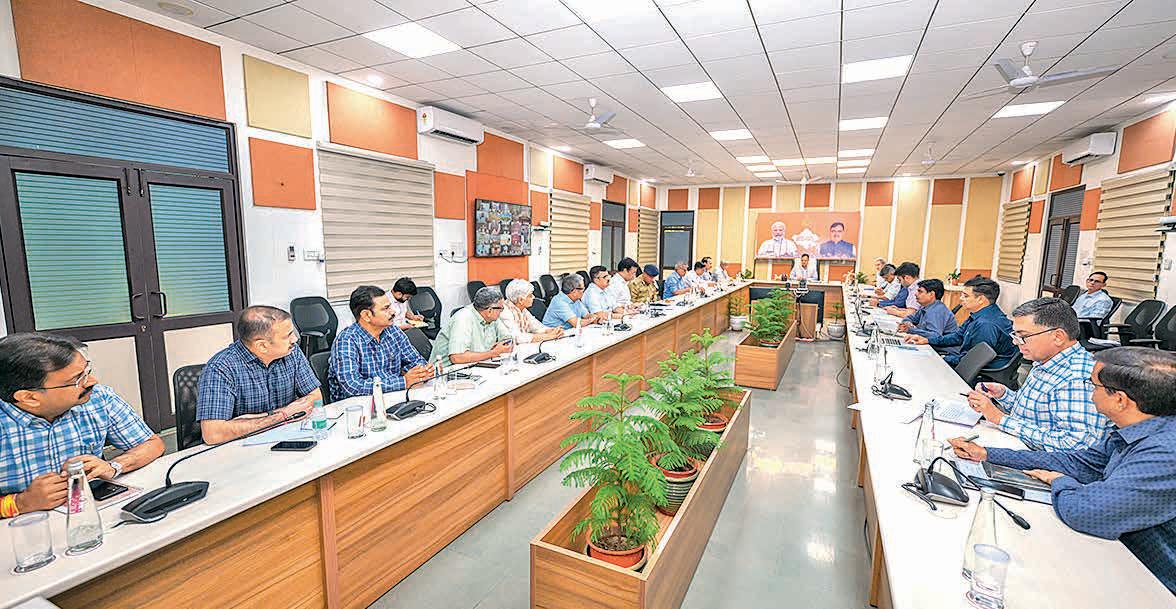 'Maintain robust security across state with heightened vigilance'