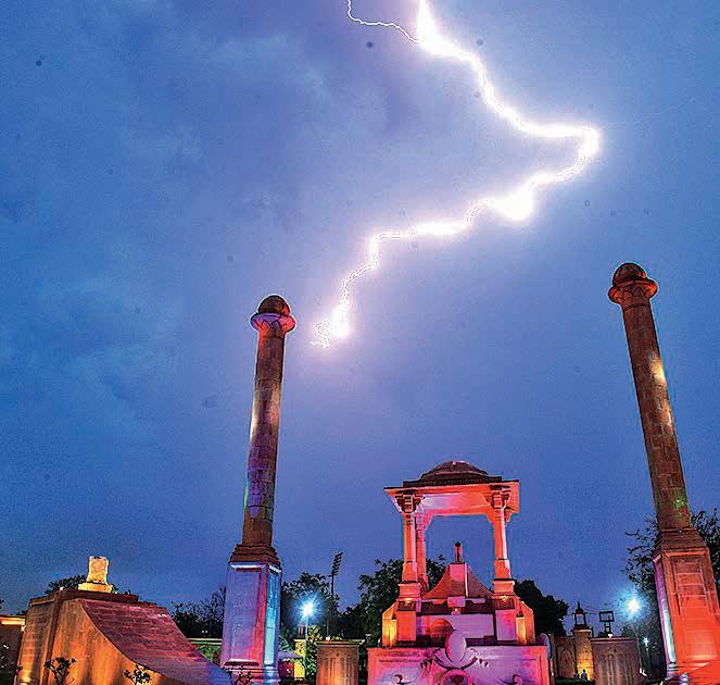 Sudden weather shift brings rain to Raj