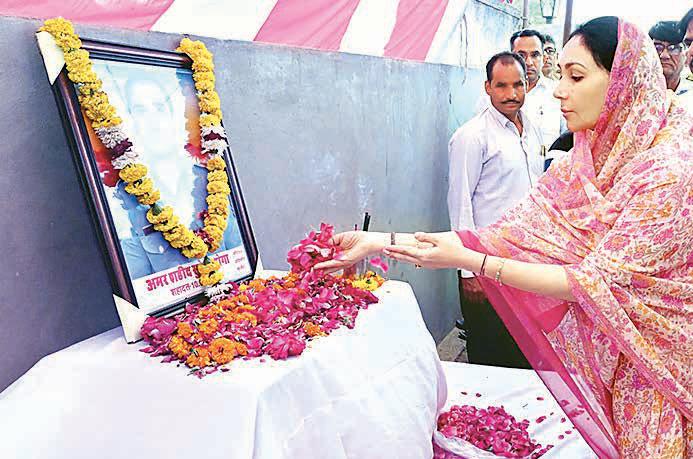 Grief grips as ranger killed in tiger attack laid to rest