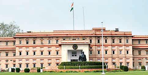 Govt stops 7 IAS officers from going to Mussoorie for training