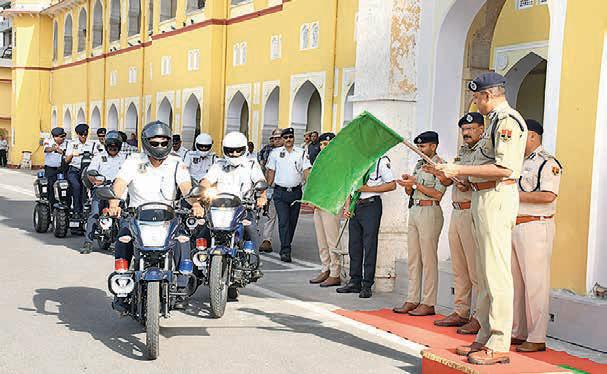 Jaipur traffic police modernised with speed guns, hoverboards and safety gear